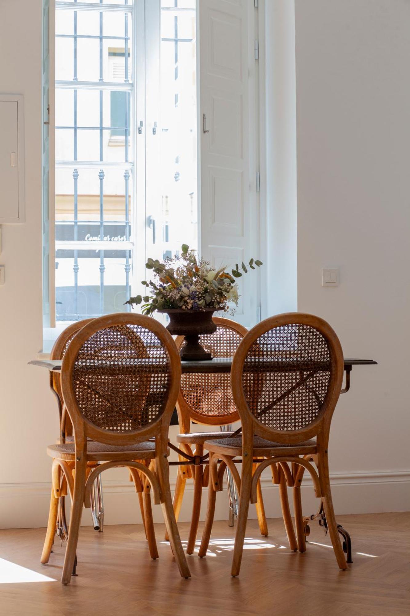 Apartament Pries Homes - Center *